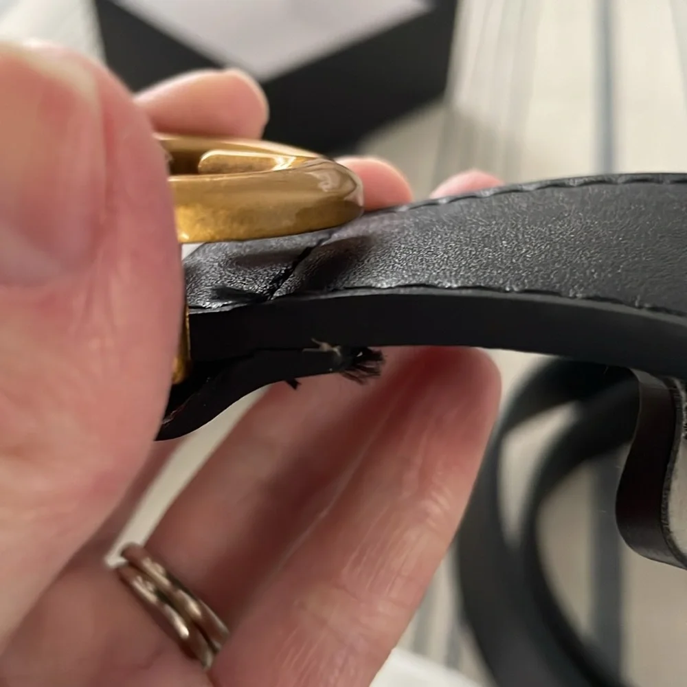 Gucci Black Belt with Gold Buckle - Picture 12 of 12